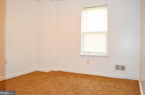 1340 Engle St, Chester PA 19013-2529 exterior