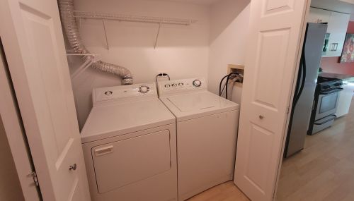 238 Butternut Ln, Streamwood IL 60107-2259 exterior