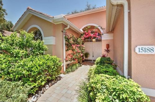 15188 Storrington Pl, Naples, FL 34110-7652