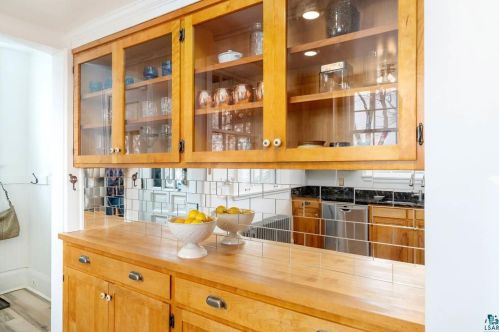 2626 3 St, Duluth MN 55812-1943 exterior