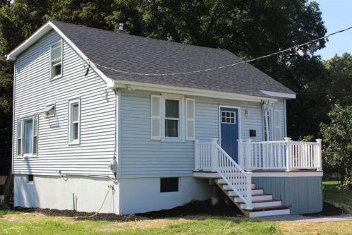 49 Oakdale Ave, Poughkeepsie, NY 12601-1638