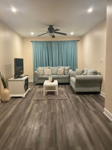 1728 Monticello Ave, Chicago IL 60618-6614 exterior