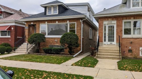 4535 Mason Ave, Chicago IL  60630-3142 exterior