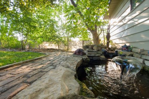 6716 78, Milwaukee WI 53223-4950 exterior