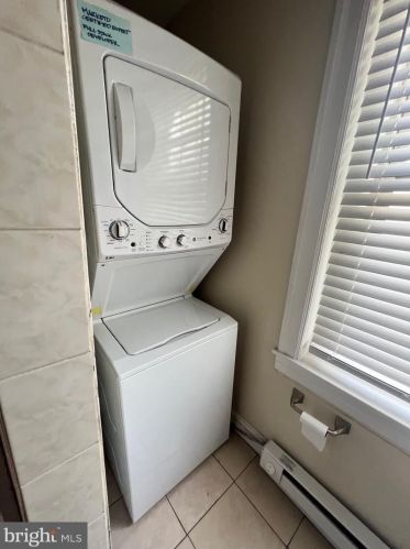 268 Harvey St, Philadelphia PA 19144-3818 exterior