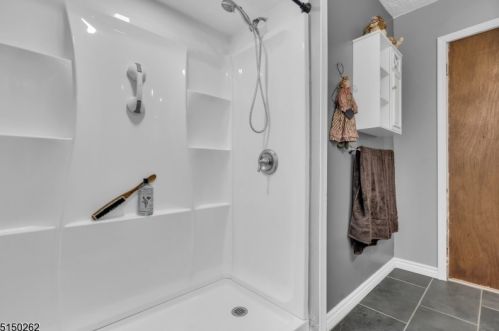 130 Old York Rd, Bridgewater NJ 08807-2686 exterior