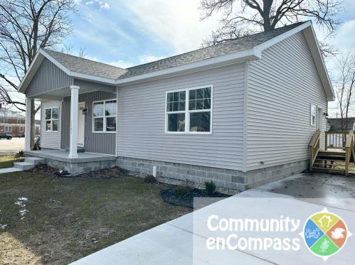 1141 Jefferson St, Meskegon, MI 49440-1409