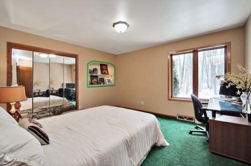 5050 Ctr Rd, Manitowoc WI 54220-9166 exterior