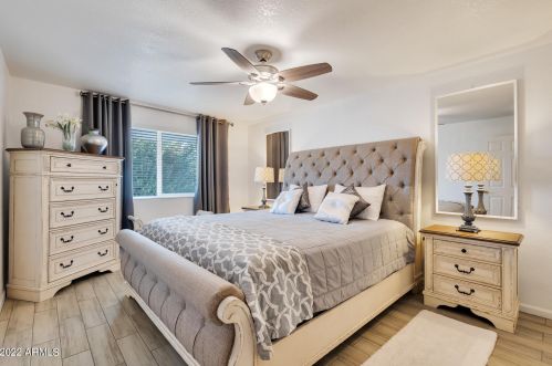 2118 Campbell Ave, Phoenix AZ 85015-3827 exterior