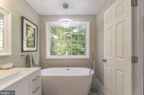 303 Greenwich Ln, Silver Spring MD  20910-4232 exterior