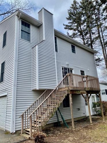 578 Main St, Hartford CT 06109-1823 exterior