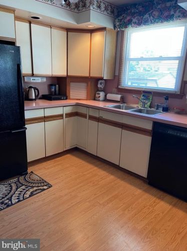 144 Independence Blvd, New Castle DE 19720-4457 exterior