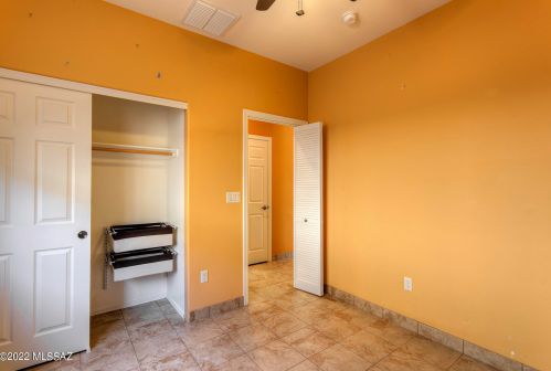 653 Rugged Cyn Dr, Green Valley AZ 85614-6188 exterior