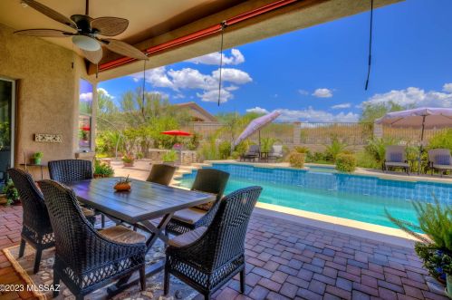 12742 Yellow Bird Rd, Tucson AZ 85755-7416 exterior