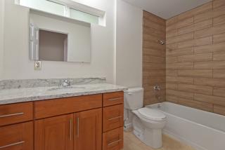 6204 29th Ave, Seattle WA  98115-7204 exterior