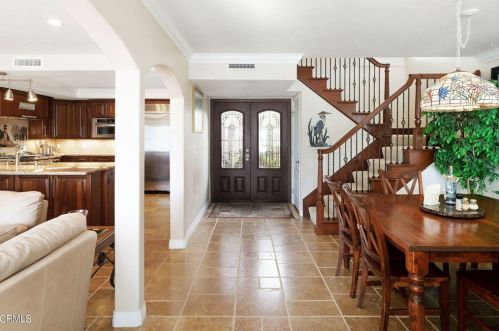 2121 Jamestown Way, Oxnard, CA 93035-3728