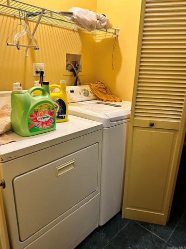 1477 Crotona Pl, Bronx NY 10456-2137 exterior