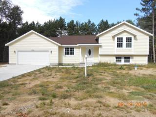 6666 Minard Dr, Meskegon, MI 49442-4997
