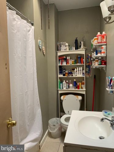 2259 Cambria St, Philadelphia PA 19134-4206 exterior