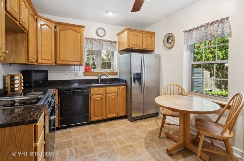 1733 Natoma Ave, Chicago IL 60707-3916 exterior