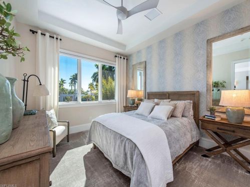 190 16 Ave, Naples FL 34117-2241 exterior