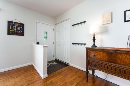 5639 Sprinkle Rd, Kalamazoo, MI 49004-9658