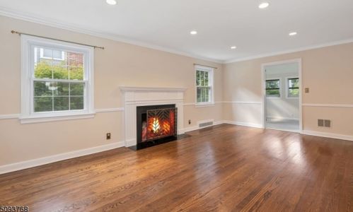 100 Chatham St, Chatham Township NJ  07928-2053 exterior