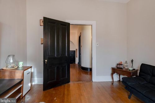 231 Orange St, Lancaster PA  17602-2914 exterior