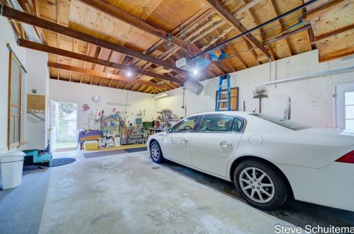 1569 Marlboro Rd, Meskegon MI exterior