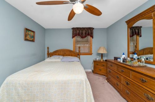 2418 16 Ave, Broadview IL 60155-4015 exterior