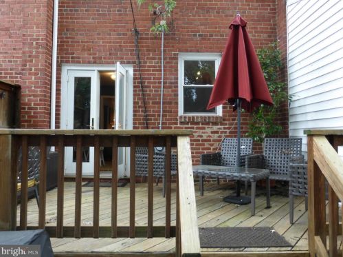 713 Columbus St, Alexandria VA  22314-1850 exterior