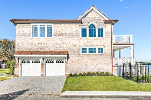 12 Packer Ave, Locust NJ  07760-2004 exterior