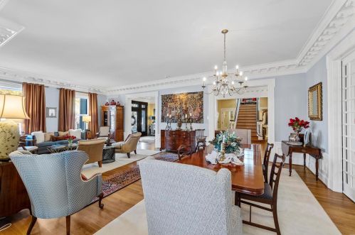 36 Portland Pl, Saint Louis MO 63108-1242 exterior