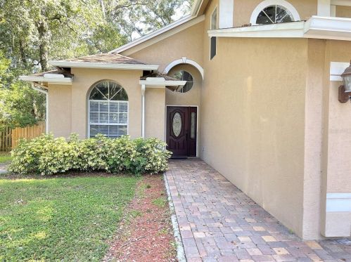 4607 Hidden Shadow Dr, Tampa FL  33614-1476 exterior