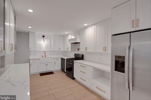 2634 17th St, Philadelphia PA  19132-3929 exterior