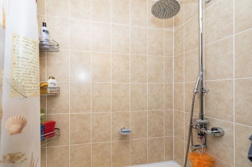 2931 Meade Ave, Chicago IL 60634-1522 exterior