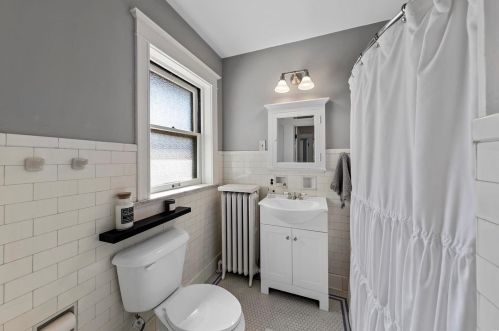 444 Melville Ave, Saint Louis MO 63130-4509 exterior