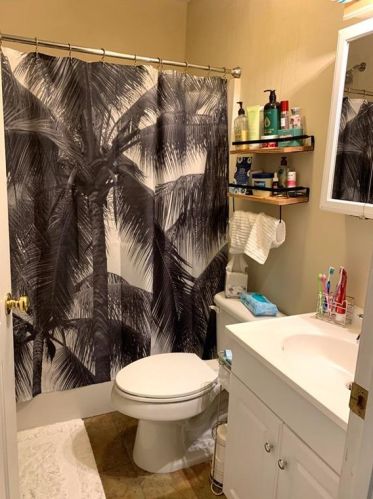 102 Dixon St, Providence RI  02907-3667 exterior