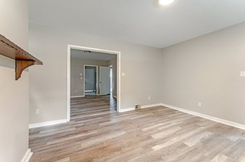 3124 Landis St, Pittsburgh, PA 15204-1716