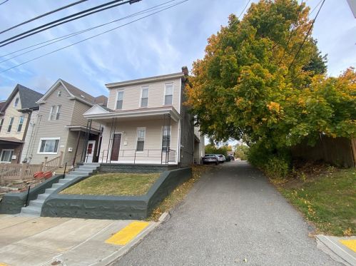 139 Lelia St, Pittsburgh, PA 15211-2228