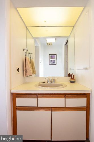 1 West St, Media PA 19063-2614 exterior