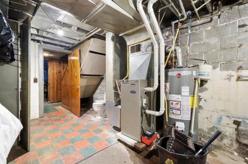 408 Cato St, Pittsburgh PA 15213-4454 exterior