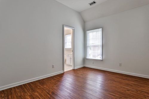 1102 Glenrose Dr, Smyrna GA 30080-4126 exterior