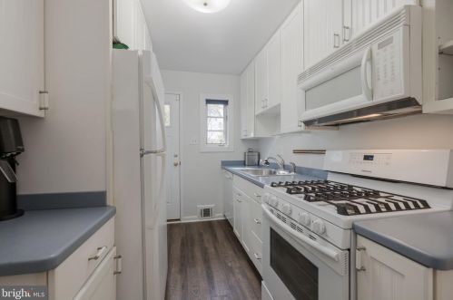 4312 Vermont Ave, Alexandria VA  22304-4922 exterior