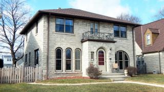 3469 37th St, Milwaukee, WI 53216-3744