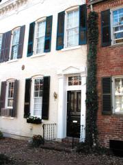 1560 33rd St, Washington DC  20007-2751 exterior