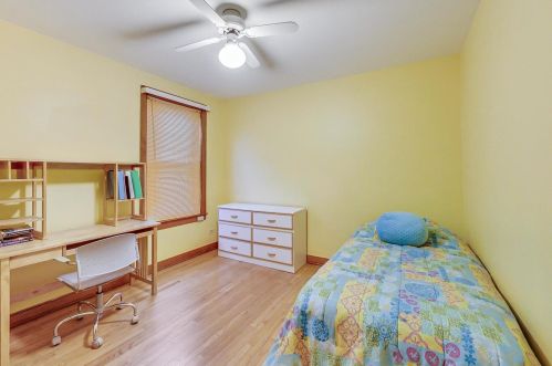 1704 Nordica Ave, Chicago IL 60707-4320 exterior