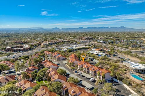 6471 Tierra De Las Catalinas, Tucson AZ 85718-2163 exterior