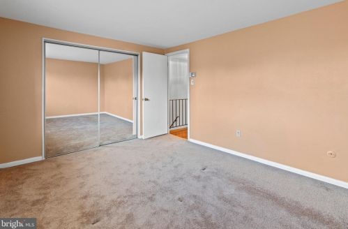 813 6 St, Philadelphia PA 19140-3327 exterior