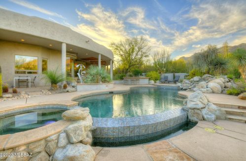 7308 Mystic Canyon Dr, Tucson, AZ 85718-7801